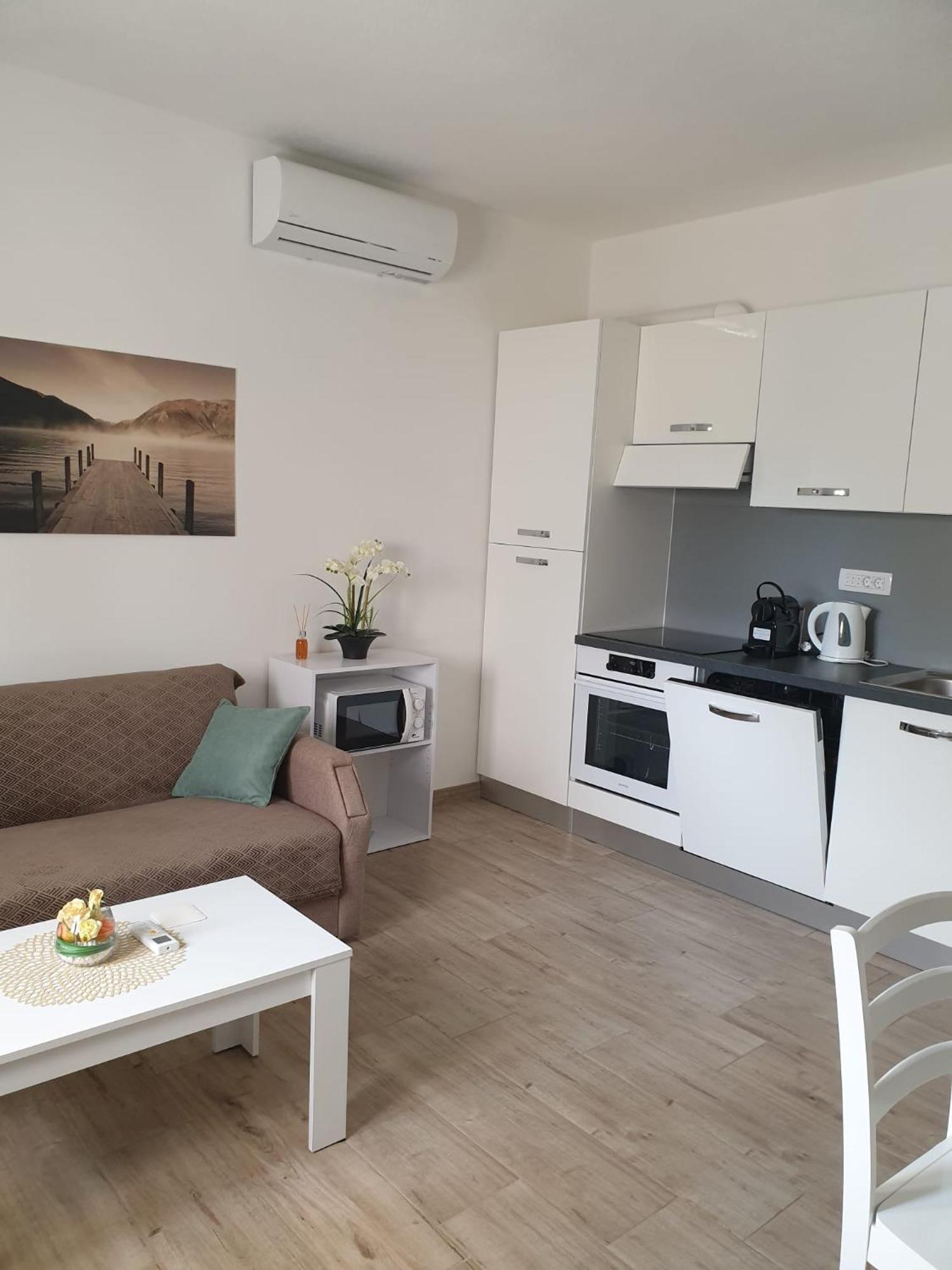Ruza Apartmani ザダル エクステリア 写真